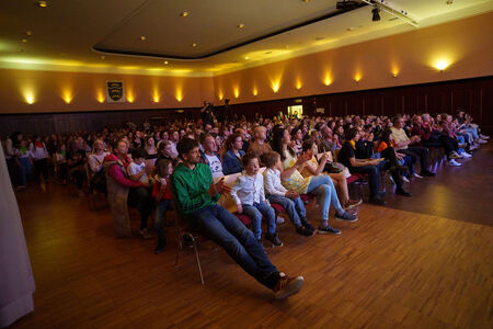 Srečanje otroških in mladinskih pevskih zborov, Naše pesmi naj donijo (25)